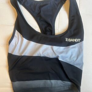 Bandit Women's Black and Gray Crop Top